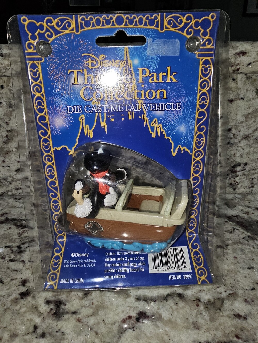 Disney Parks Pirates of the Caribbean Die Cast Attraction Ride Vehicle NWT - Picture 2 of 6